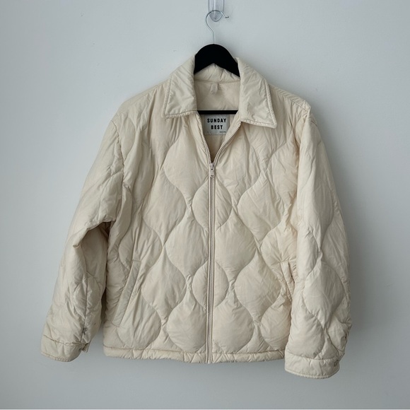 Aritzia Sunday Best Elliot down filled quilted puffer jacket - Picture 2 of 15